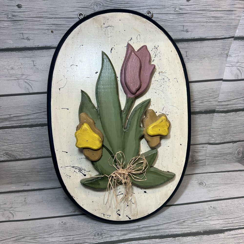 Tulip Hand Carved - Painted Wooden Wall Cottage 80’s Garden Vintage 16x11